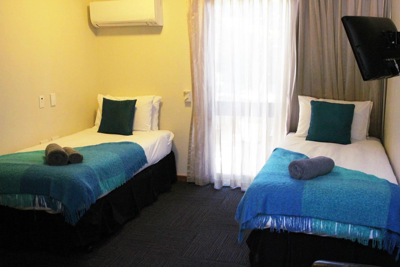 Henry'S Quirindi Hotel Ngoại thất bức ảnh