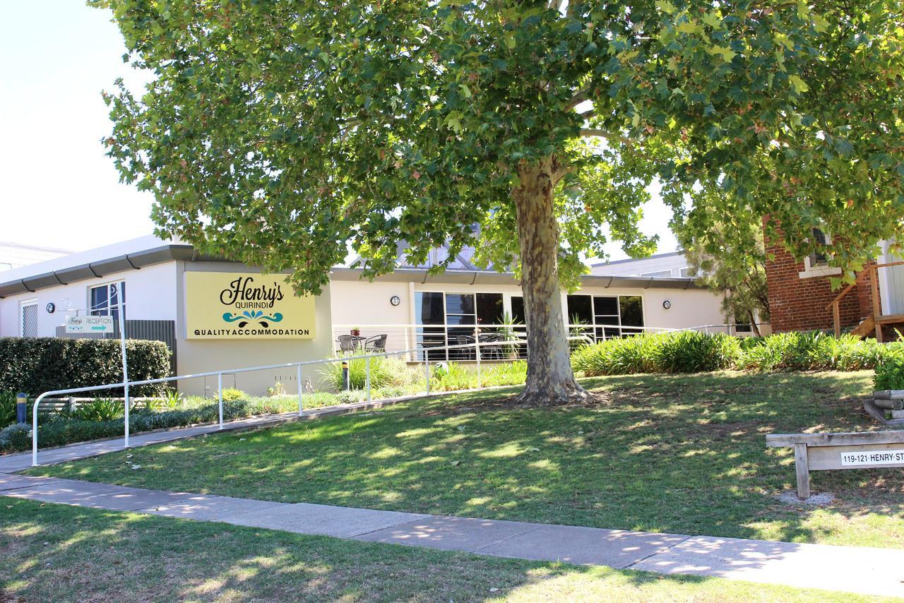 Henry'S Quirindi Hotel Ngoại thất bức ảnh